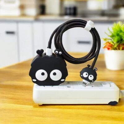 پک 4تایی محافظ شارژر و کابل طرح چشم گنده